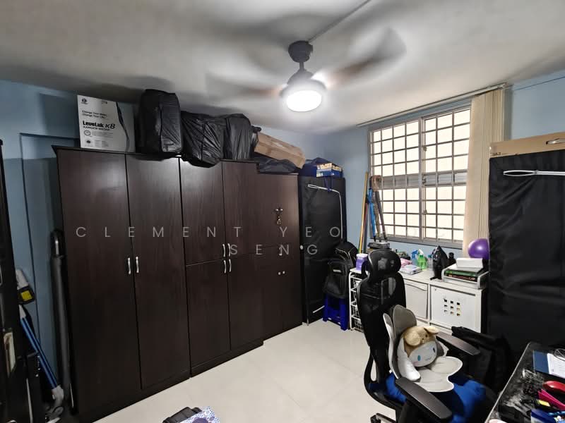32 Jalan Bahagia, 32 Jalan Bahagia, 2 Bedrooms, 603 sqft, HDB Flat For Sale, by Clement Yeo Hock Seng, 500213718 - Bedroom - PropertyGuru.com.sg