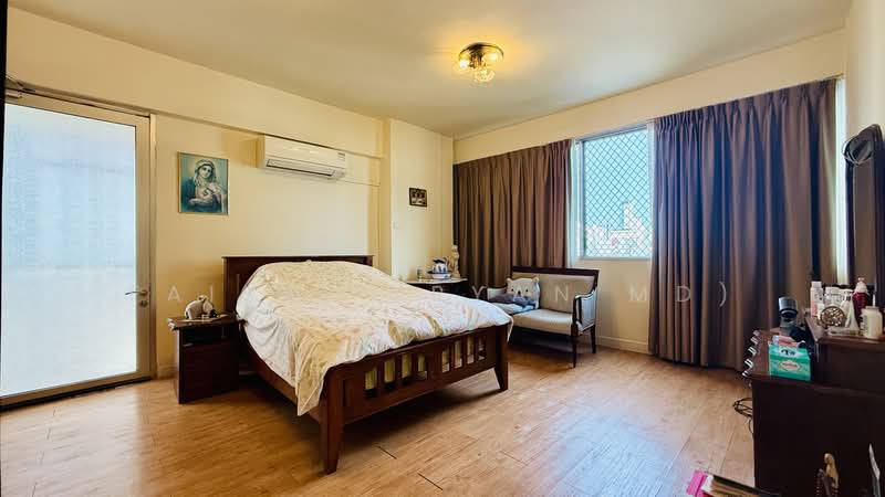 Rajah Towers, 32 Jalan Rajah, 3 Bedrooms, 2,120 sqft, Apartment For Sale, by Faisal (Ryan MD), 500213722 - Bedroom - PropertyGuru.com.sg