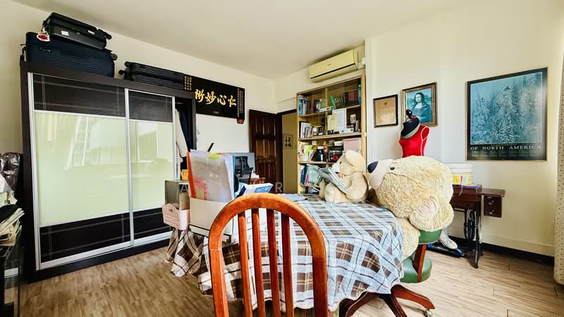 Rajah Towers, 32 Jalan Rajah, 3 Bedrooms, 2,120 sqft, Apartment For Sale, by Faisal (Ryan MD), 500213722 - Study - PropertyGuru.com.sg