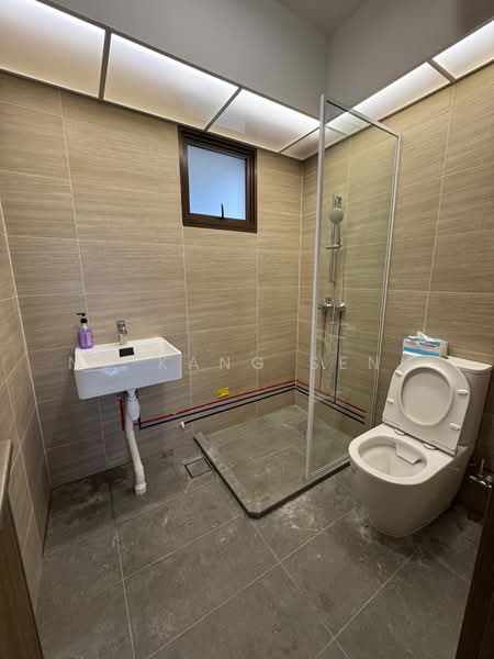 532B Bishan Street 14, Bishan Street 14, 2 Bedrooms, 950 sqft, HDB Flat For Rent, by Ng Kang Seng, 500213725 - Bathroom - PropertyGuru.com.sg