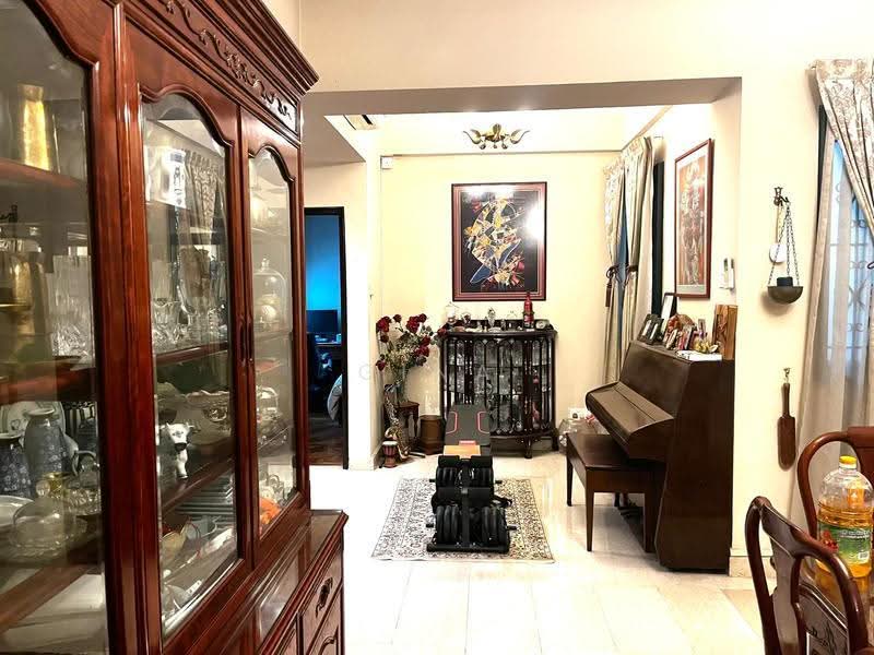 The Anchorage, 370 Alexandra Road, Alexandra / Commonwealth, 3 Bedrooms, 1,830 sqft, Condominium For Sale, by Gina Seng, 500213731 - Living Room - PropertyGuru.com.sg