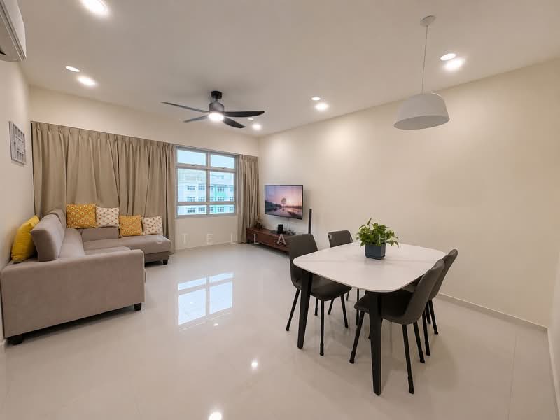 572 Choa Chu Kang Street 52, 572 Choa Chu Kang Street 52, 3 Bedrooms, 990 sqft, HDB Flat For Sale, by Stella Poh, 500213734 - Living Room - PropertyGuru.com.sg