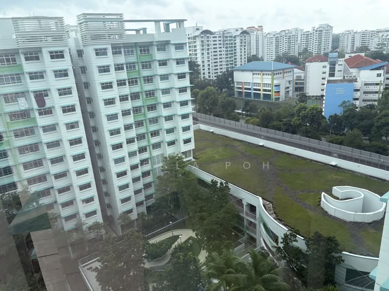 572 Choa Chu Kang Street 52, 572 Choa Chu Kang Street 52, 3 Bedrooms, 990 sqft, HDB Flat For Sale, by Stella Poh, 500213734 - Exterior - PropertyGuru.com.sg