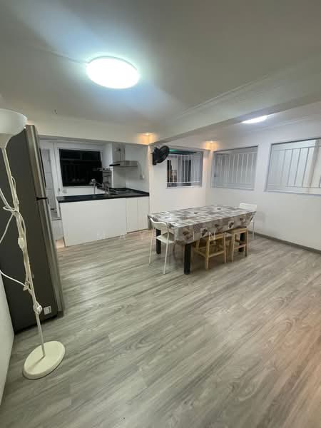 130 Bukit Merah View, 130 Bukit Merah View, 6 Bedrooms, 1,650 sqft, HDB Flat For Rent, by May Lin, 500213744 - Kitchen - PropertyGuru.com.sg
