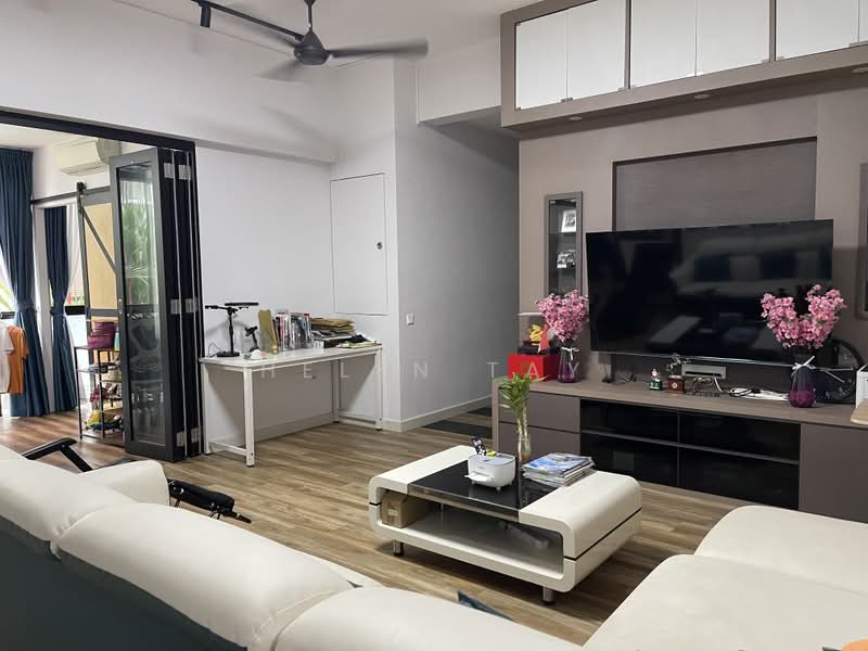 Evania, 389 Upper Paya Lebar Road, 3 Bedrooms, 1,453 sqft, Apartment For Sale, by Helen Tay, 500213752 - Living Room - PropertyGuru.com.sg