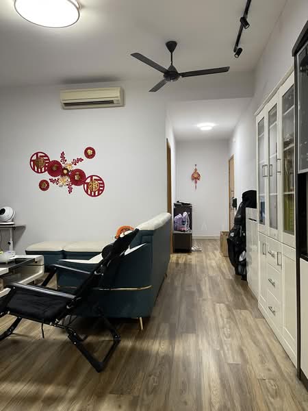 Evania, 389 Upper Paya Lebar Road, 3 Bedrooms, 1,453 sqft, Apartment For Sale, by Helen Tay, 500213752 - Living Room - PropertyGuru.com.sg
