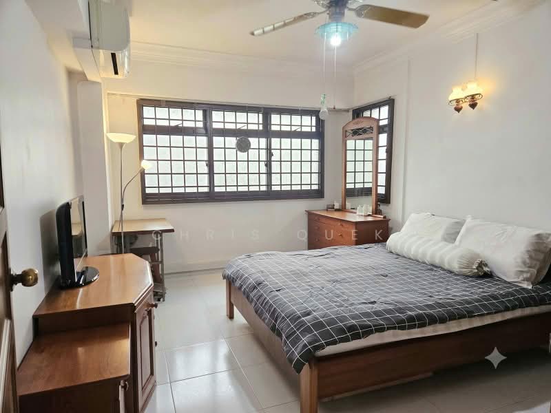 473 Choa Chu Kang Avenue 3, 473 Choa Chu Kang Avenue 3, 3 Bedrooms, 1,087 sqft, HDB Flat For Sale, by Chris Quek, 500213754 - Bedroom - PropertyGuru.com.sg