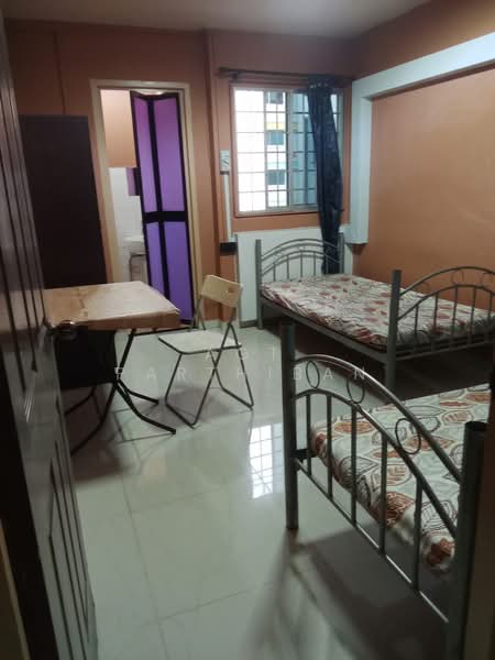 420 Bukit Batok West Avenue 2, 420 Bukit Batok West Avenue 2, Room Rental, 200 sqft, HDB Flat For Rent, by Agt Parthiban, 500213756 - Bedroom - PropertyGuru.com.sg