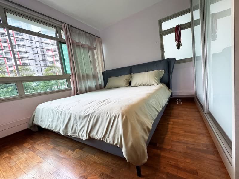 272D Sengkang Central, 272D Sengkang Central, 3 Bedrooms, 969 sqft, HDB Flat For Sale, by S. K. Yeo 杨顺锦, 500213759 - Bedroom - PropertyGuru.com.sg