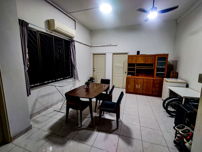 River Valley Road, River Valley Road, Room Rental, 100 sqft, Apartment For Rent, by Ronald Lim, 500213768 - Dining Room - PropertyGuru.com.sg