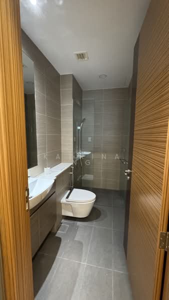 Coral Park, Pemimpin Place, 6 Bedrooms, 4,400 sqft, Terraced House For Sale, by Katrina Ng, 500213781 - Bathroom - PropertyGuru.com.sg