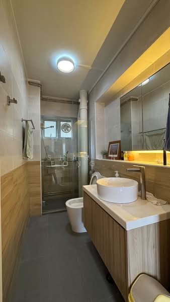 680A Jurong West Central 1, 680A Jurong West Central 1, 4 Bedrooms, 1,442 sqft, HDB Flat For Sale, by Sharon Leong Suit LAN, 500213782 - Bathroom - PropertyGuru.com.sg