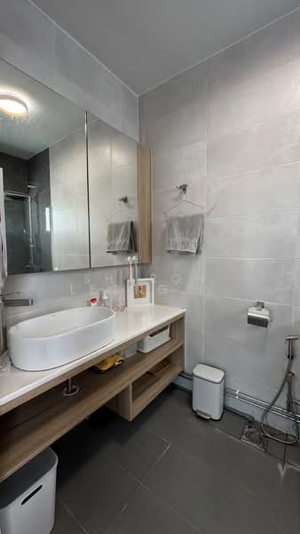 680A Jurong West Central 1, 680A Jurong West Central 1, 4 Bedrooms, 1,442 sqft, HDB Flat For Sale, by Sharon Leong Suit LAN, 500213782 - Bathroom - PropertyGuru.com.sg