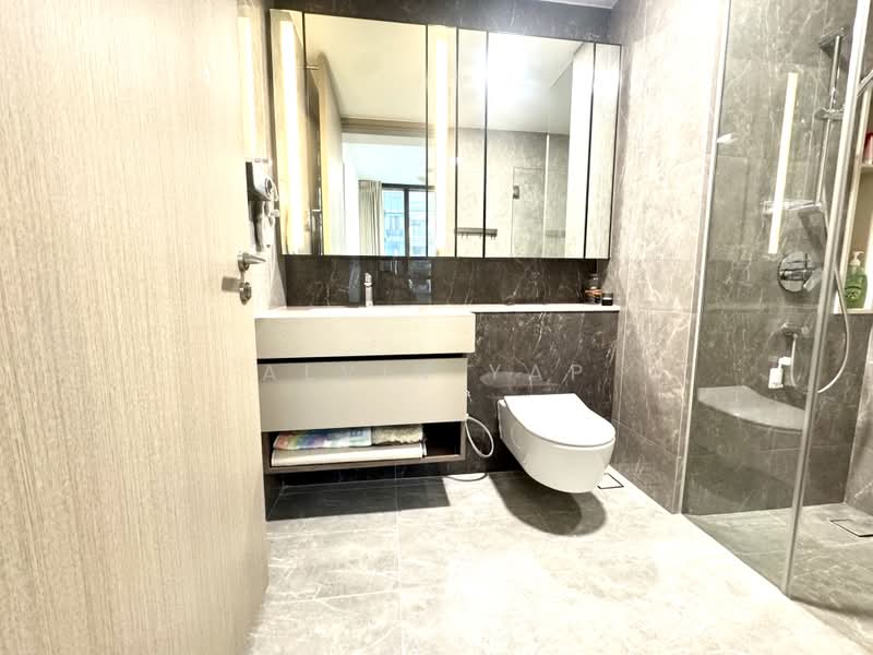Dairy Farm Residences, 8 Dairy Farm Lane, 2 Bedrooms, 764 sqft, Condominium For Sale, by Alvin Yap, 500213783 - Master Bathroom - PropertyGuru.com.sg