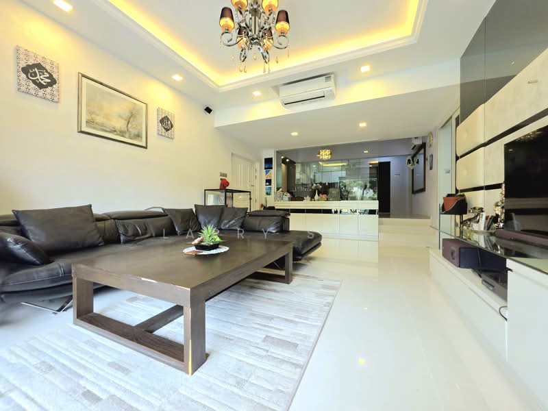Torie Mansion, 75-75D Everitt Road, 3 Bedrooms, 1,356 sqft, Condominium For Sale, by Larry Sng, 500213785 - Living Room - PropertyGuru.com.sg