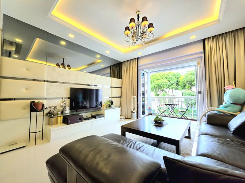 Torie Mansion, 75-75D Everitt Road, 3 Bedrooms, 1,356 sqft, Condominium For Sale, by Larry Sng, 500213785 - Living Room - PropertyGuru.com.sg