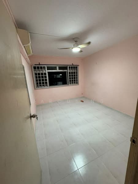 877 Woodlands Avenue 9, 877 Woodlands Avenue 9, Room Rental, 100 sqft, HDB Flat For Rent, by Marcus Ng, 500213787 - Interior - PropertyGuru.com.sg