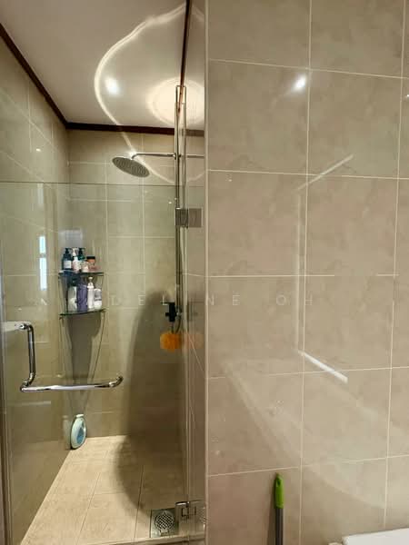 The Hacienda, 1 Hacienda Grove, 2 Bedrooms, 1,561 sqft, Condominium For Sale, by Adeline Oh, 500213794 - Master-Bathroom - PropertyGuru.com.sg