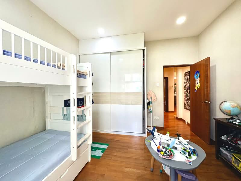 The Hacienda, 1 Hacienda Grove, 2 Bedrooms, 1,561 sqft, Condominium For Sale, by Adeline Oh, 500213794 - Bedroom 2 - PropertyGuru.com.sg