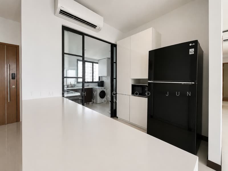 Waterfront Waves, 760 Bedok Reservoir Road, 4 Bedrooms, 1,604 sqft, Condominium For Sale, by Timothy Choo Jun Hong, 500213803 - Dry Kitchen - PropertyGuru.com.sg