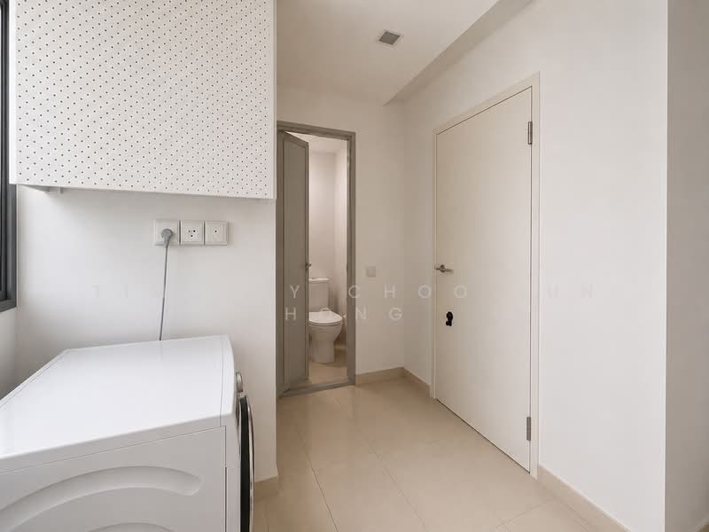 Waterfront Waves, 760 Bedok Reservoir Road, 4 Bedrooms, 1,604 sqft, Condominium For Sale, by Timothy Choo Jun Hong, 500213803 - Yard/Utility room - PropertyGuru.com.sg