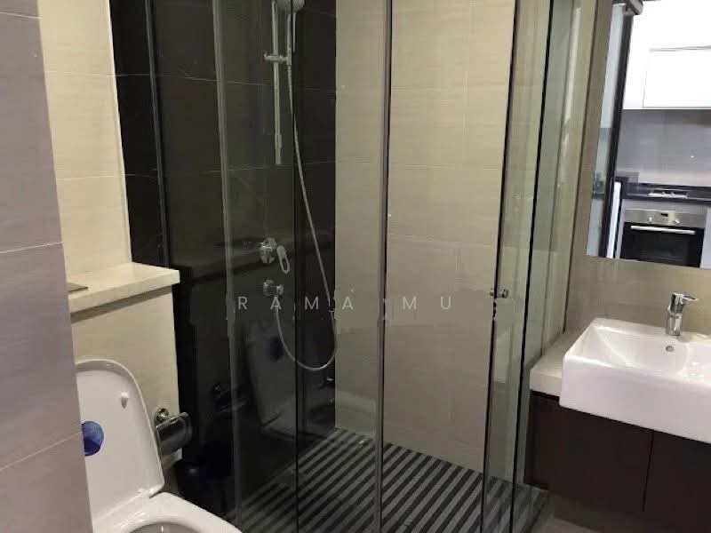 Meridian 38, 38 Lorong M Telok Kurau, Studio, 400 sqft, Apartment For Rent, by Rama Mu, 500213805 - Bathroom - PropertyGuru.com.sg