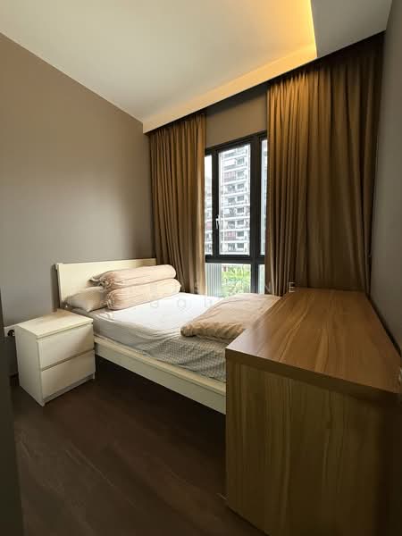 Jewel@Buangkok, , 4 Bedrooms, 1,324 sqft, Condominium For Sale, by Christine Gouw, 500213810 - Bedroom - PropertyGuru.com.sg