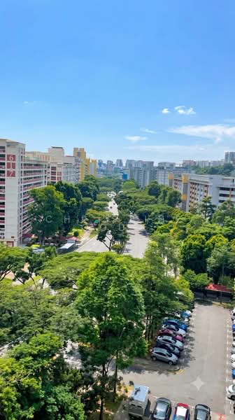 182 Ang Mo Kio Avenue 5, 182 Ang Mo Kio Avenue 5, 2 Bedrooms, 732 sqft, HDB Flat For Sale, by Christine Gouw, 500213813 - Exterior - PropertyGuru.com.sg