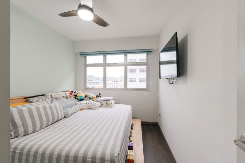 152A Bedok South Road, 152A Bedok South Road, Bedok / Upper East Coast, 3 Bedrooms, 1,001 sqft, HDB Flat For Sale, by Karen Chua, 500213816 - Bedroom - PropertyGuru.com.sg