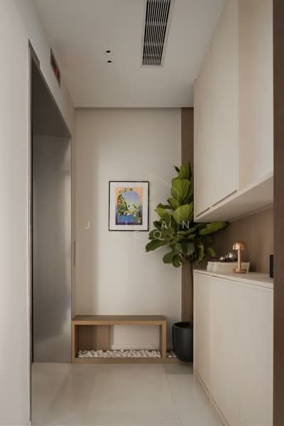 Starlight Suites, 11 River Valley Close, Orchard / River Valley, 4 Bedrooms, 1,862 sqft, Condominium For Rent, by Julian Neo, 500213819 - Entrance - PropertyGuru.com.sg