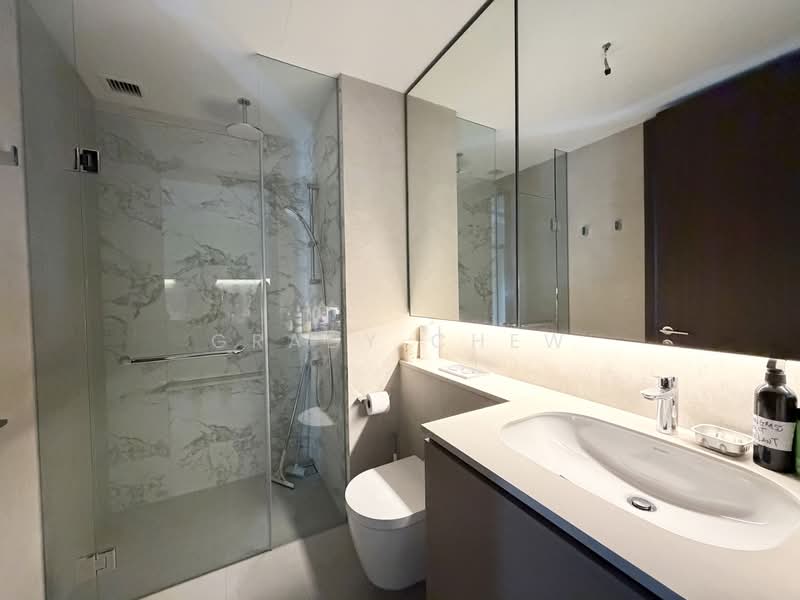 Pasir Ris 8, 18 Pasir Ris Drive 8, 1 Bedroom, 538 sqft, Apartment For Sale, by Grady Chew, 500213820 - Bathroom - PropertyGuru.com.sg