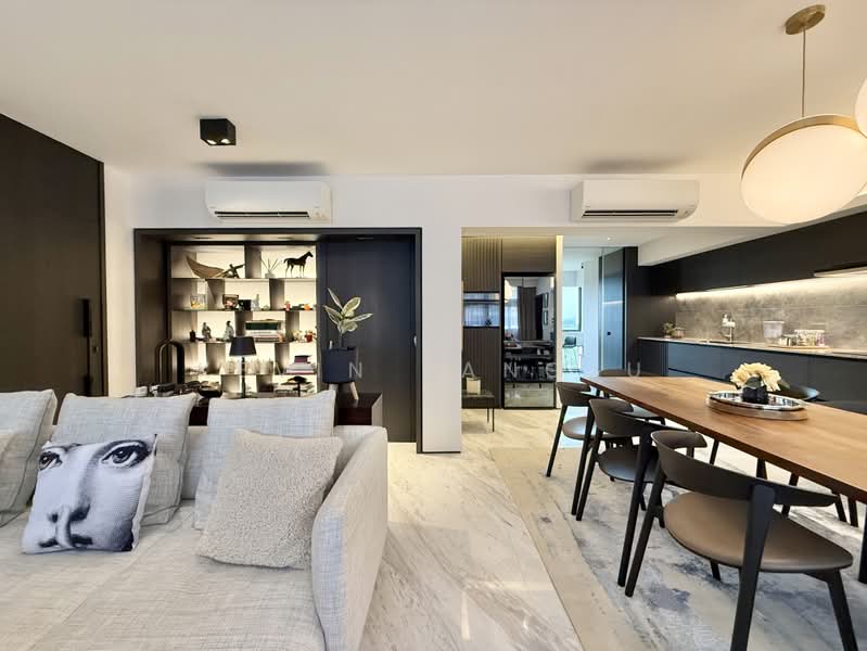 129 Clarence Lane, 129 Clarence Lane, 3 Bedrooms, 1,119 sqft, HDB Flat For Sale, by Kevin Sangju, 500213823 - Living Room - PropertyGuru.com.sg