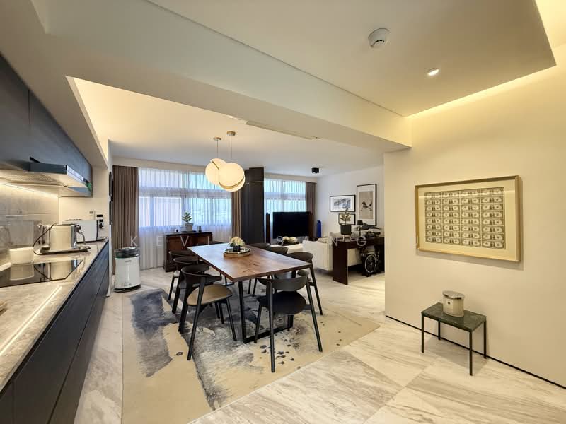 129 Clarence Lane, 129 Clarence Lane, 3 Bedrooms, 1,119 sqft, HDB Flat For Sale, by Kevin Sangju, 500213823 - Dining Area & Kitchen - PropertyGuru.com.sg