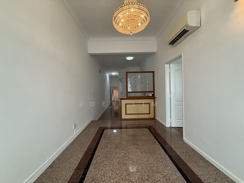 Tembeling Mansions, 230 Tembeling Road, 3 Bedrooms, 861 sqft, Apartment For Sale, by Joey Lim, 500213827 - Interior - PropertyGuru.com.sg