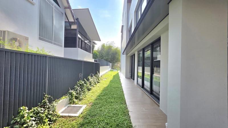 $13.98M Brand New Freehold Detached Pool Lift 5090sf Matlock Rise, Matlock Rise, Melrose Drive, Sommerville Road, Clifton, Macpherson / Potong Pasir, 6 Bedrooms, 8,969 sqft, Detached House For Sale, by Roy Lee, 500213834 - Exterior - PropertyGuru.com.sg