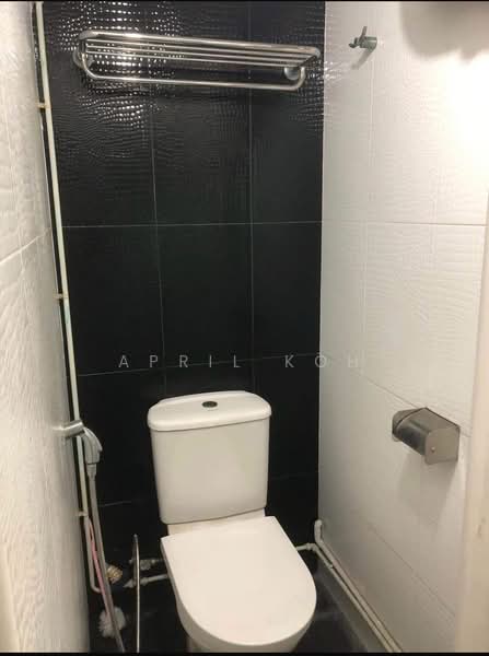 7 Telok Blangah Crescent, 7 Telok Blangah Crescent, Studio, 334 sqft, HDB Flat For Sale, by April Koh, 500213843 - Bathroom - PropertyGuru.com.sg