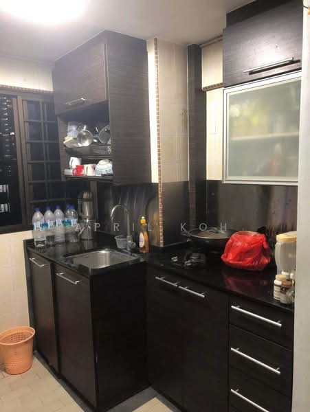 7 Telok Blangah Crescent, 7 Telok Blangah Crescent, Studio, 334 sqft, HDB Flat For Sale, by April Koh, 500213843 - Kitchen - PropertyGuru.com.sg