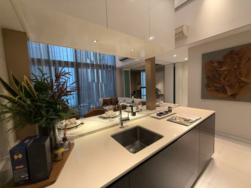 Up@Robertson Quay, 92 Robertson Quay, 2 Bedrooms, 1,044 sqft, Condominium For Sale, by Nicholas Teo, 500213844 - Kitchen - PropertyGuru.com.sg