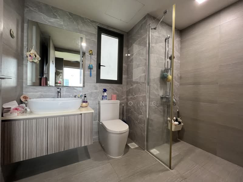 Northwave EC, 111 Woodlands View, 2 Bedrooms, 678 sqft, Executive Condominium For Sale, by Fei Fong, 500213857 - Bathroom - PropertyGuru.com.sg