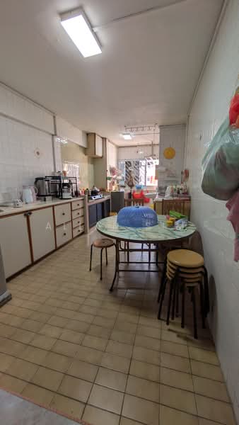 144 Tampines Street 12, 144 Tampines Street 12, Pasir Ris / Tampines, 3 Bedrooms, 1,109 sqft, HDB Flat For Sale, by Allan Sim, 500213863 - Kitchen - PropertyGuru.com.sg