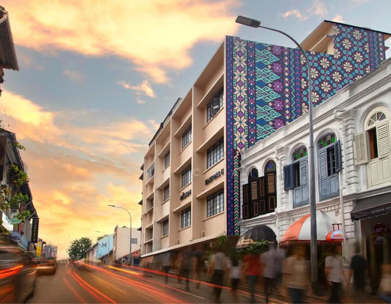Kampong Glam Shop House, Arab Street, 705 sqft, Shop / Shophouse For Rent, by Emi Chai, 500213872 - Exterior - CommercialGuru.com.sg