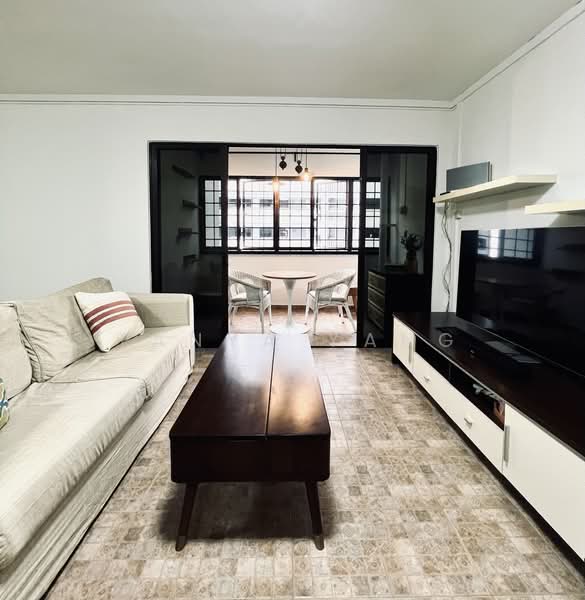 227B Compassvale Drive, 227B Compassvale Drive, 3 Bedrooms, 1,238 sqft, HDB Flat For Rent, by Tanya Yang, 500213875 - Living Room - PropertyGuru.com.sg