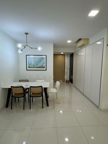 Eight Courtyards, 2 Canberra Drive, 3 Bedrooms, 1,152 sqft, Condominium For Sale, by Eddie Hui (许成伟), 500213886 - Dining Room - PropertyGuru.com.sg