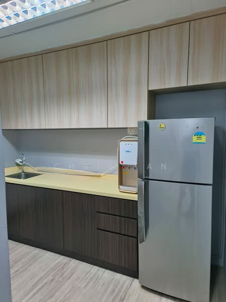 Northstar @ Amk, 7030 Ang Mo Kio Avenue 5, 1,700 sqft, Light Industrial (B1) For Rent, by Chris Tan, 500213889 - Kitchen - CommercialGuru.com.sg