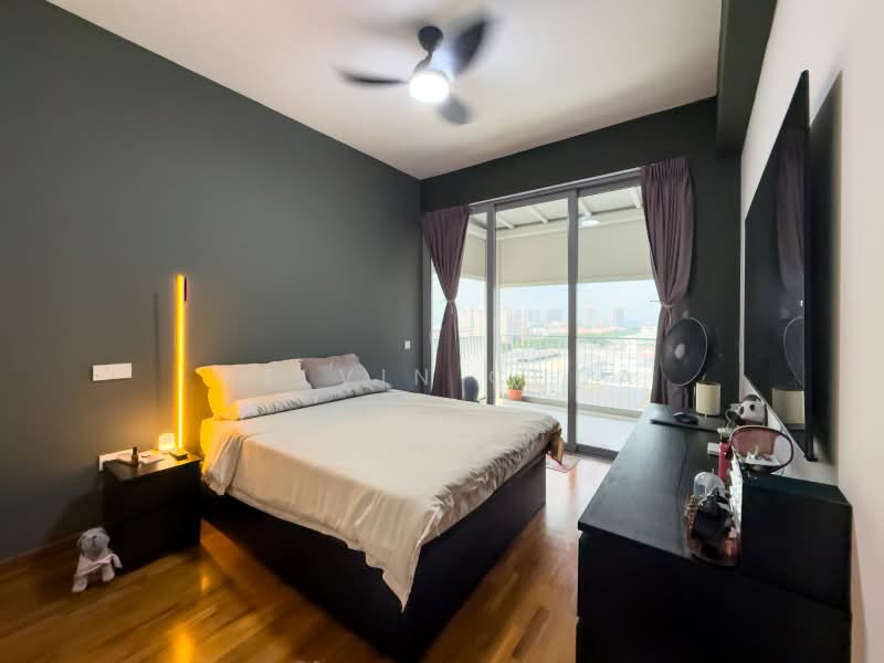Bedok Residences, 26 Bedok North Drive, 4 Bedrooms, 2,712 sqft, Condominium For Sale, by Kelvin Chua, 500213906 - Master Bedroom - PropertyGuru.com.sg