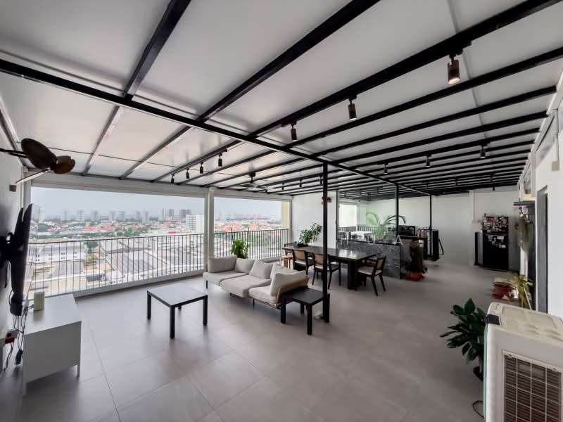 Bedok Residences, 26 Bedok North Drive, 4 Bedrooms, 2,712 sqft, Condominium For Sale, by Kelvin Chua, 500213906 - Roof Terrace - PropertyGuru.com.sg
