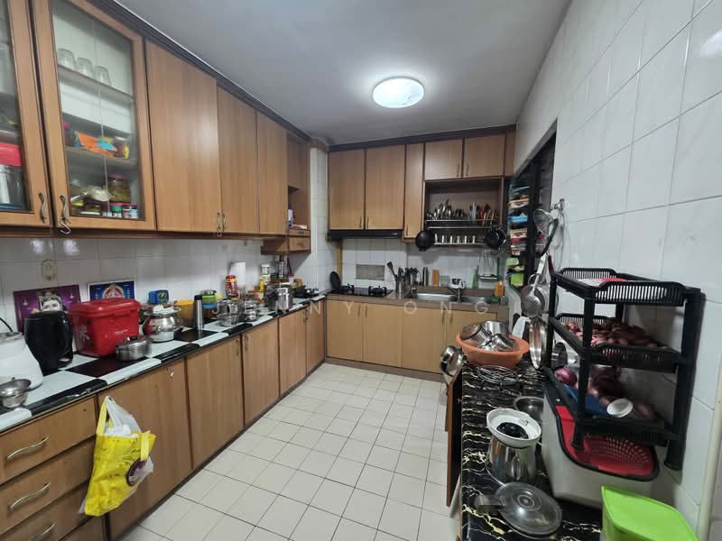 296A Choa Chu Kang Avenue 2, 296A Choa Chu Kang Avenue 2, 3 Bedrooms, 1,098 sqft, HDB Flat For Sale, by Jenny Ong, 500213908 - Kitchen - PropertyGuru.com.sg