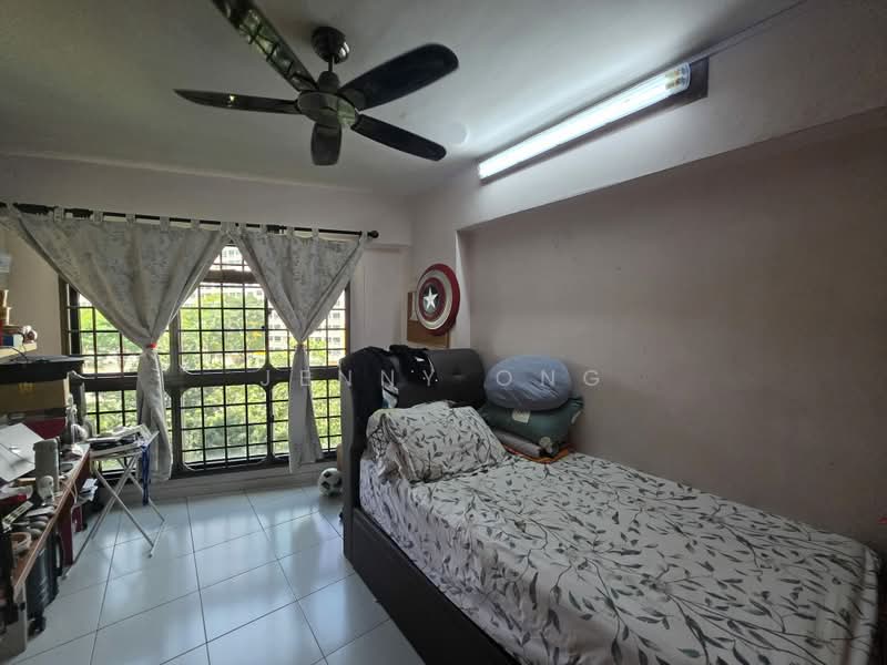 296A Choa Chu Kang Avenue 2, 296A Choa Chu Kang Avenue 2, 3 Bedrooms, 1,098 sqft, HDB Flat For Sale, by Jenny Ong, 500213908 - Bedroom - PropertyGuru.com.sg