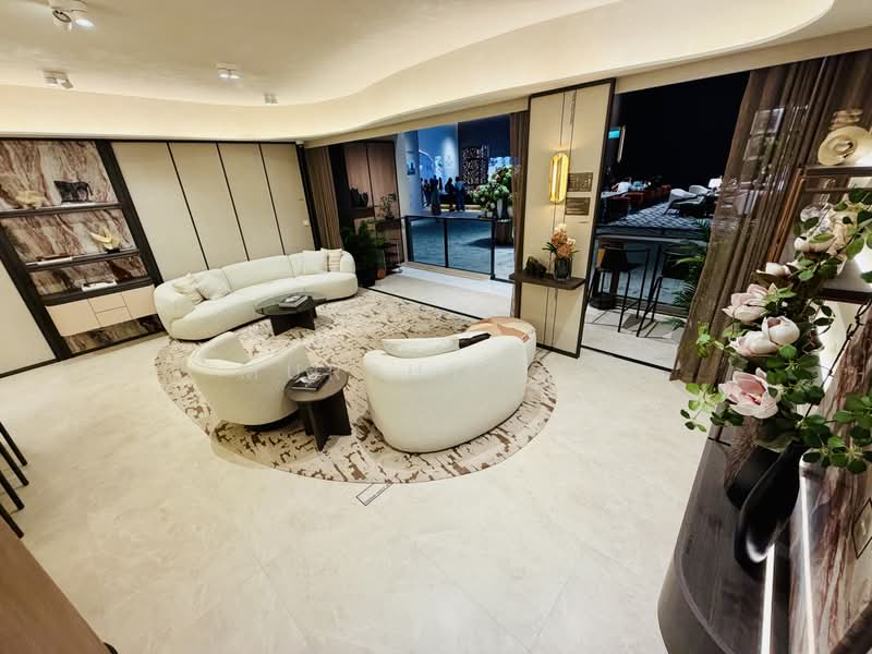 Hudson Place Residences, , 4 Bedrooms, 1,432 sqft, Condominium For Sale, by Murphy Lee, 500213913 - Living Room - PropertyGuru.com.sg