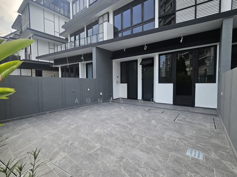 LANDED7772@ Brand New Inter Terrace Ready for move in, , 6 Bedrooms, 4,257 sqft, Terraced House For Sale, by Agnes Ng, 500213926 - Exterior - PropertyGuru.com.sg